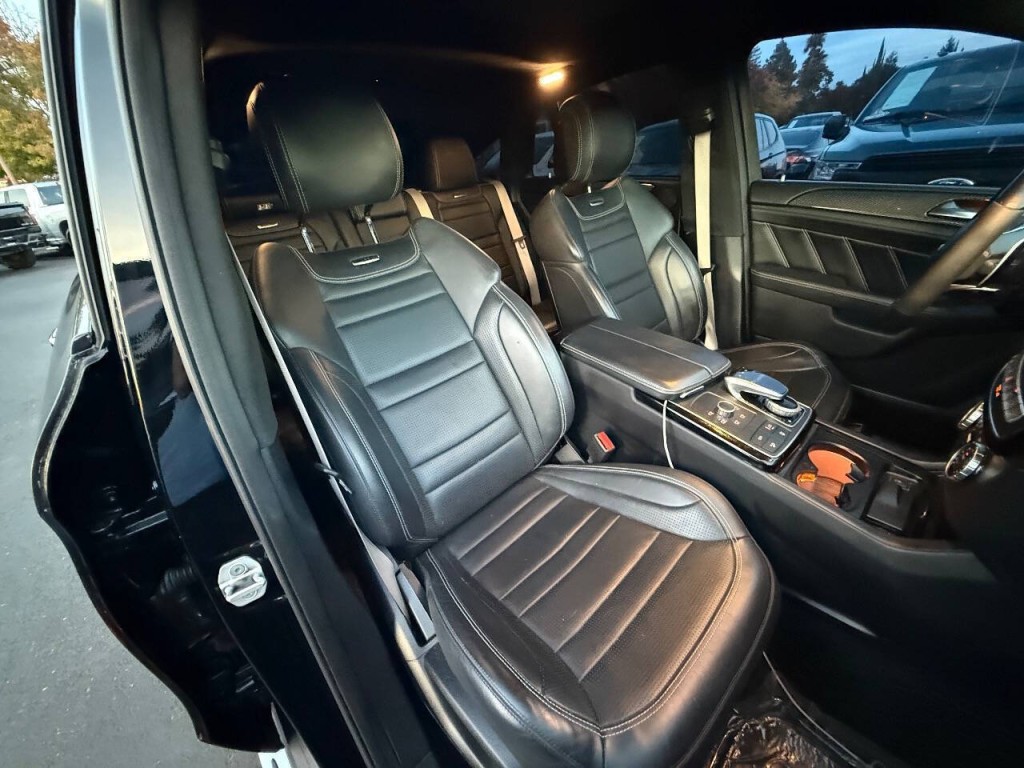 2018 Mercedes-Benz GLE-Class Image 13