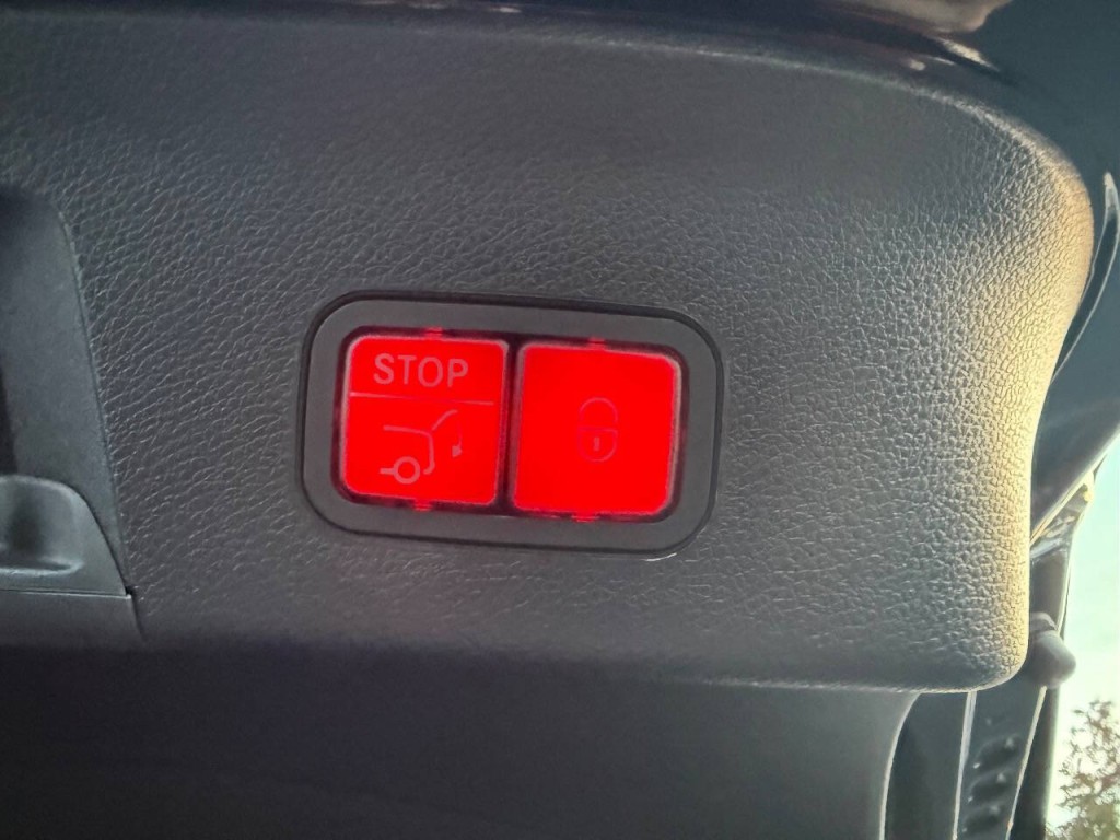 2018 Mercedes-Benz GLE-Class Image 30