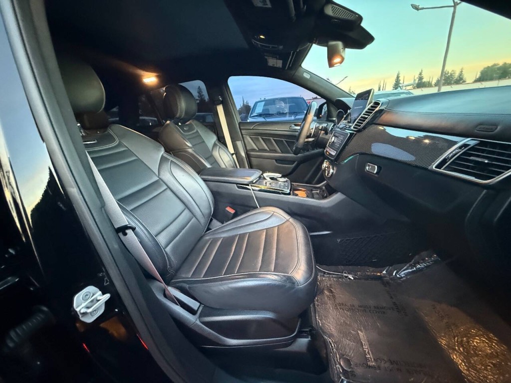 2018 Mercedes-Benz GLE-Class Image 33