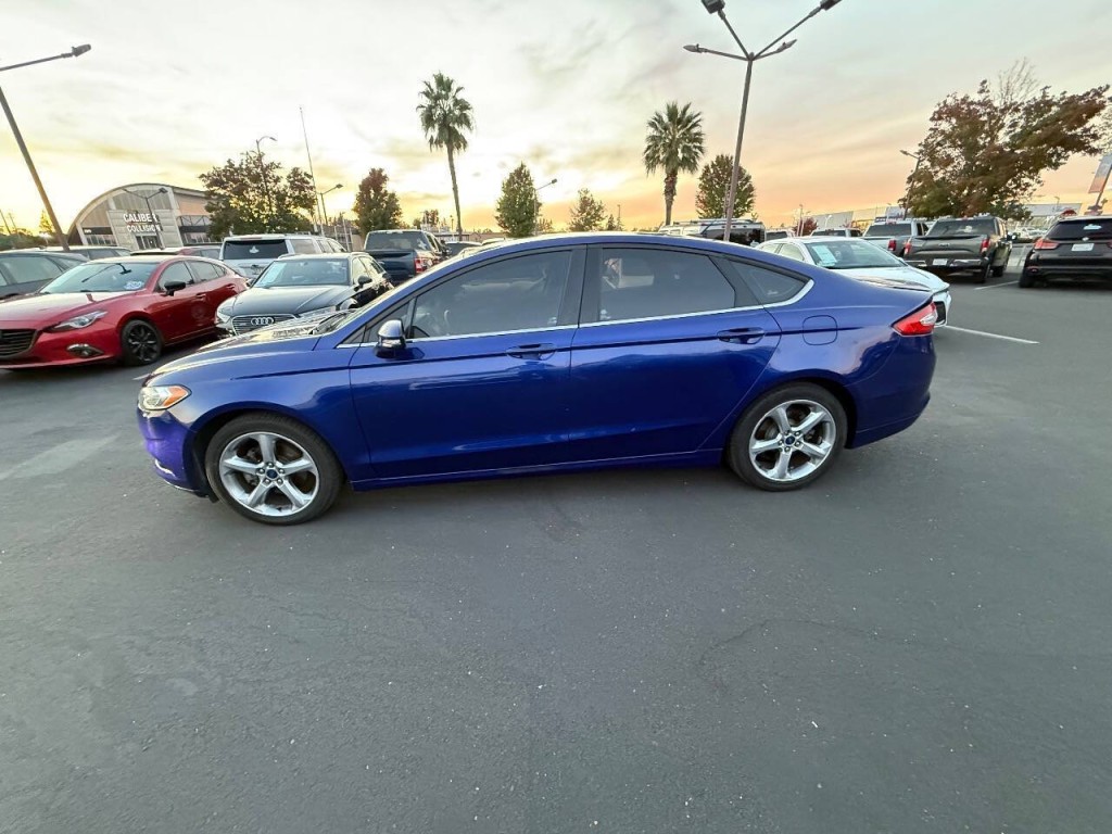 2014 Ford Fusion Image 8