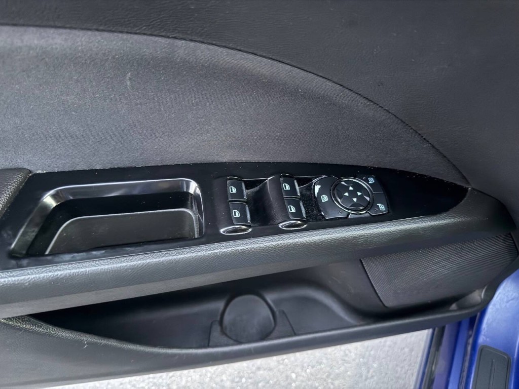 2014 Ford Fusion Image 19