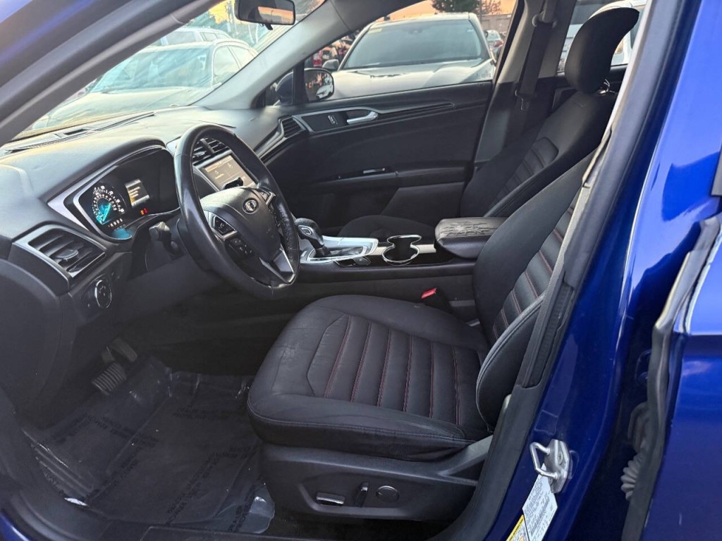 2014 Ford Fusion Image 20