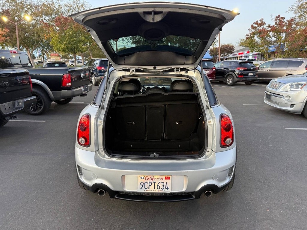 2014 MINI Countryman Image 19