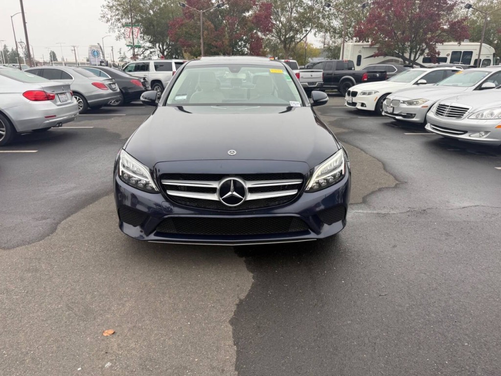 2019 Mercedes-Benz C-Class Image 3