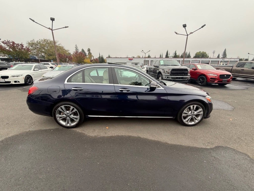 2019 Mercedes-Benz C-Class Image 5