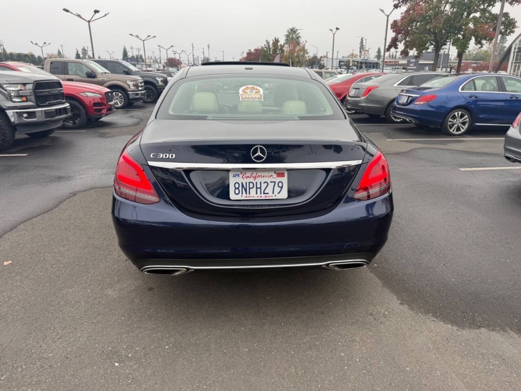 2019 Mercedes-Benz C-Class Image 7