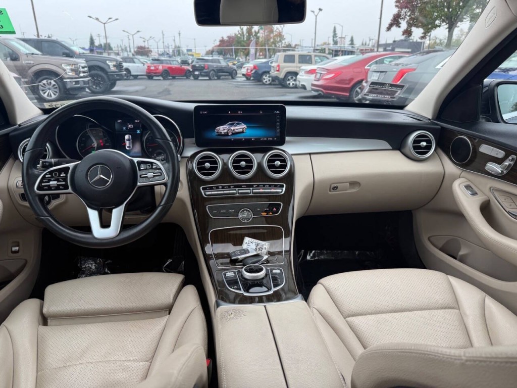 2019 Mercedes-Benz C-Class Image 15