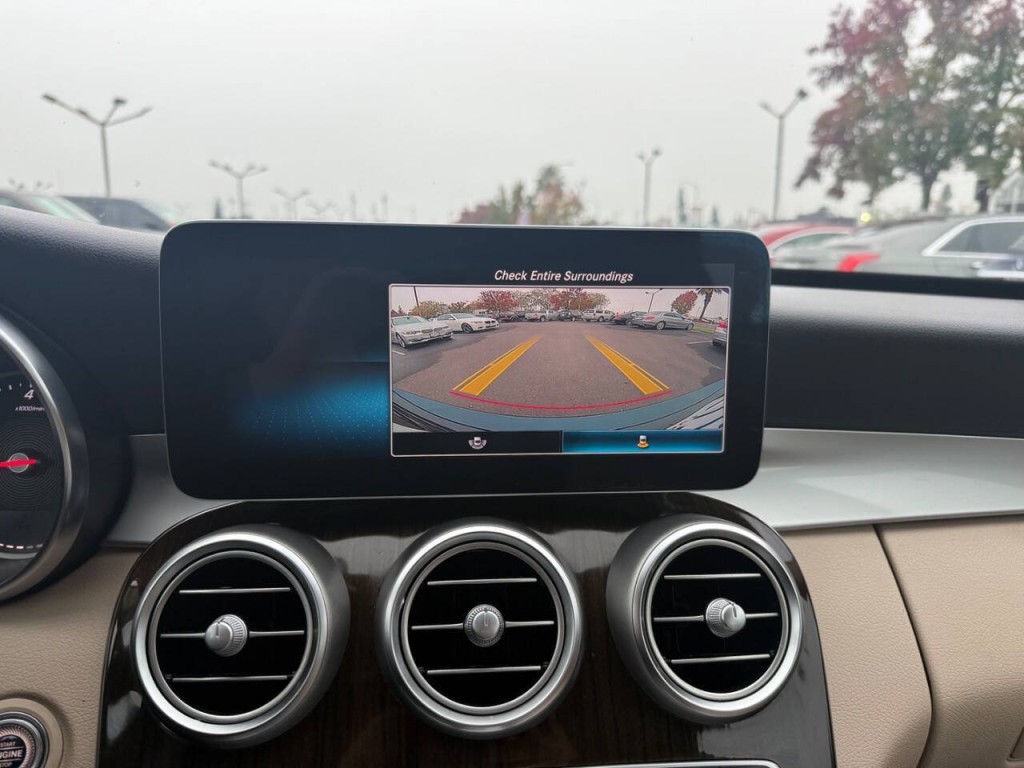 2019 Mercedes-Benz C-Class Image 21