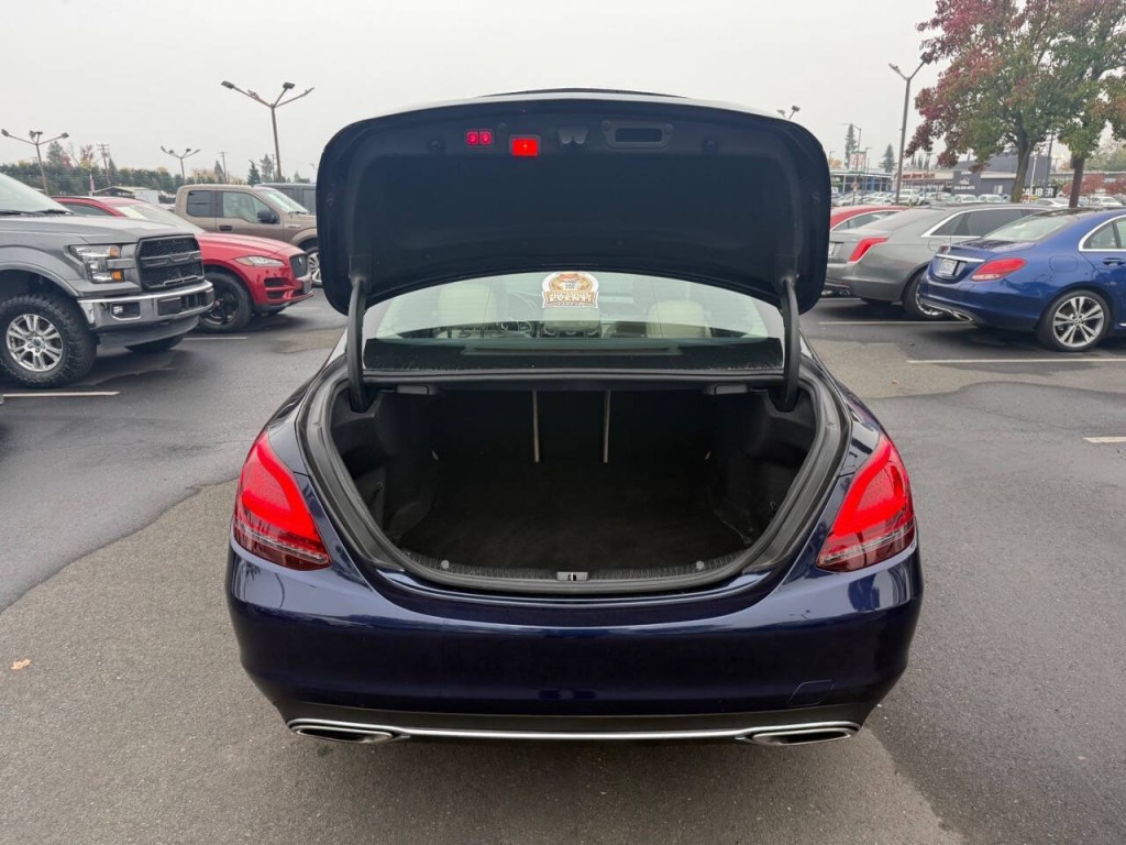 2019 Mercedes-Benz C-Class Image 26