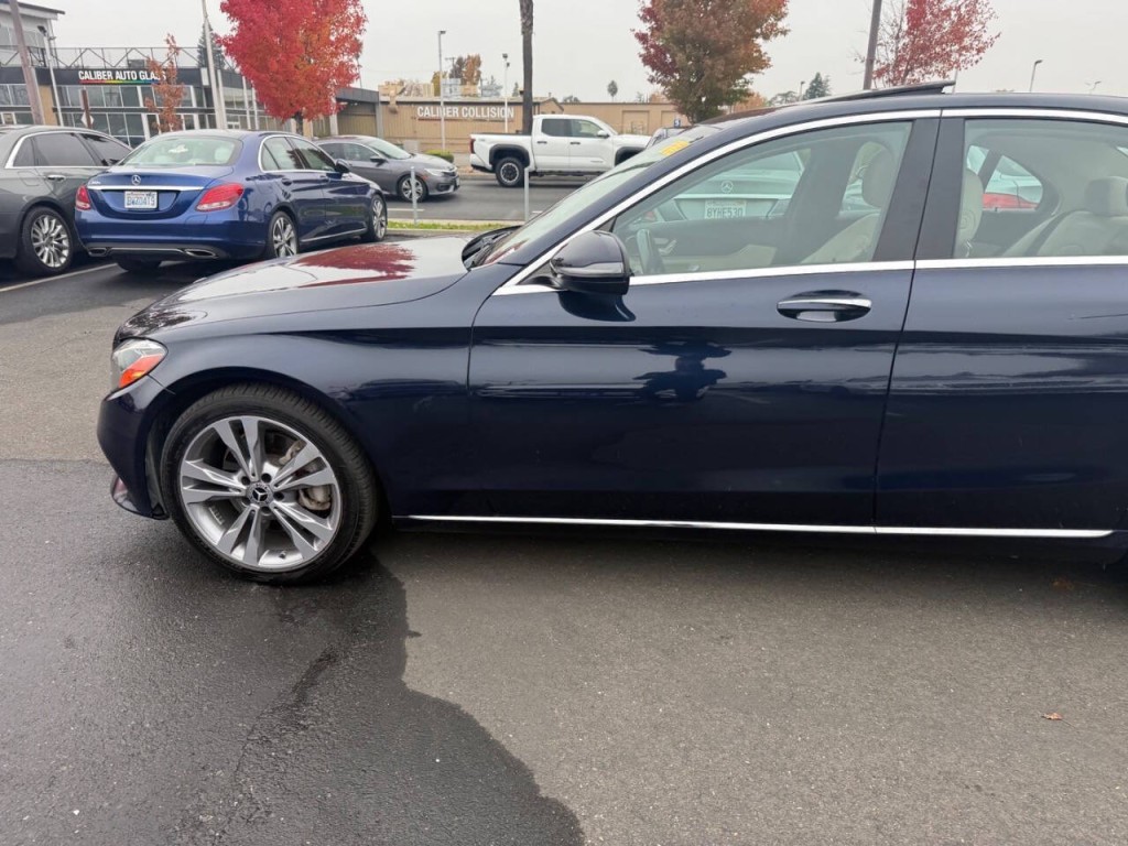 2019 Mercedes-Benz C-Class Image 34