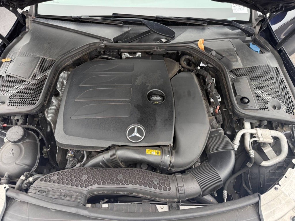 2019 Mercedes-Benz C-Class Image 36