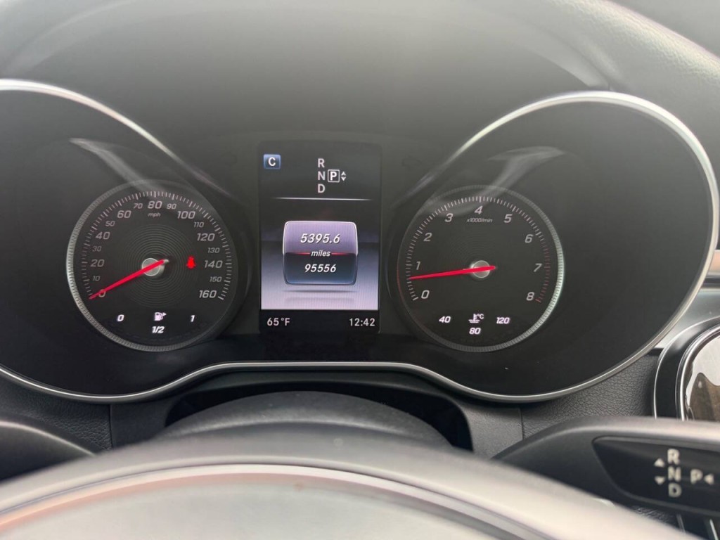 2015 Mercedes-Benz C-Class Image 15