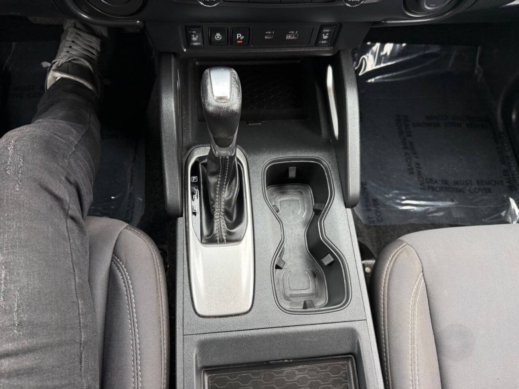 2022 Nissan Frontier Image 20