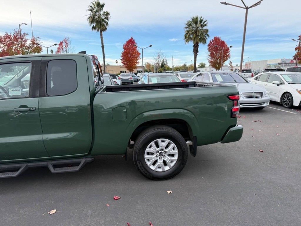 2022 Nissan Frontier Image 29