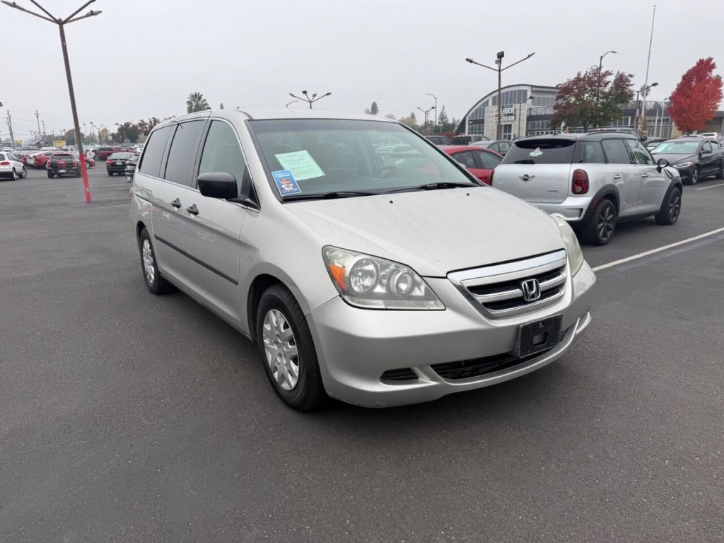 2005 Honda Odyssey Image 3