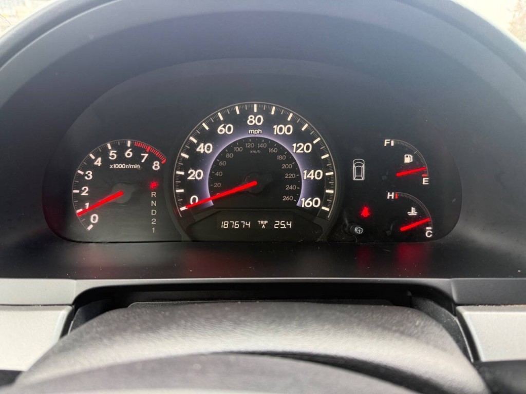 2005 Honda Odyssey Image 25