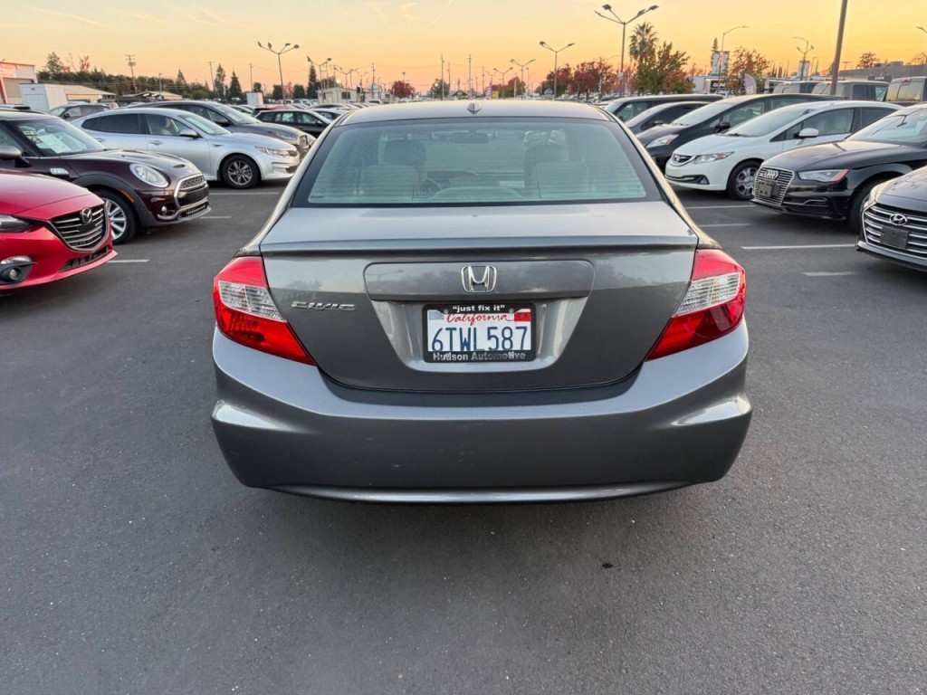 2012 Honda Civic Image 6