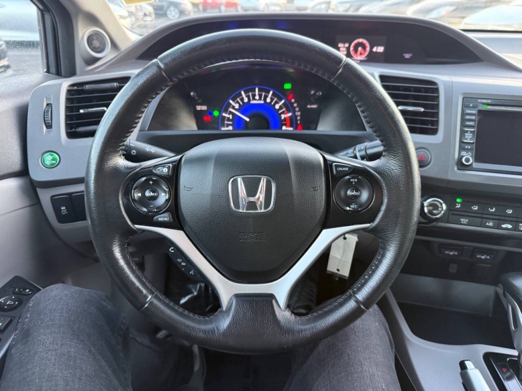 2012 Honda Civic Image 9