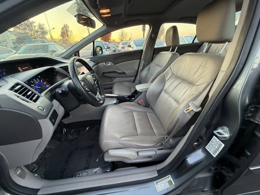 2012 Honda Civic Image 20