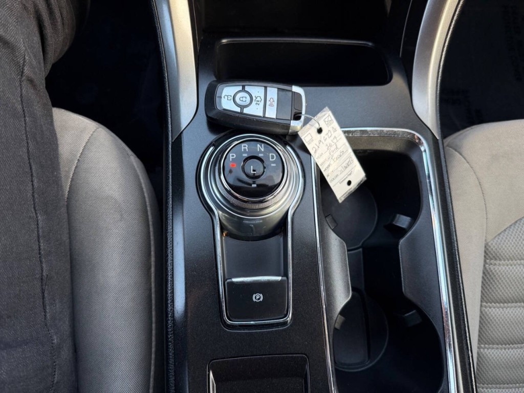 2017 Ford Fusion Image 20