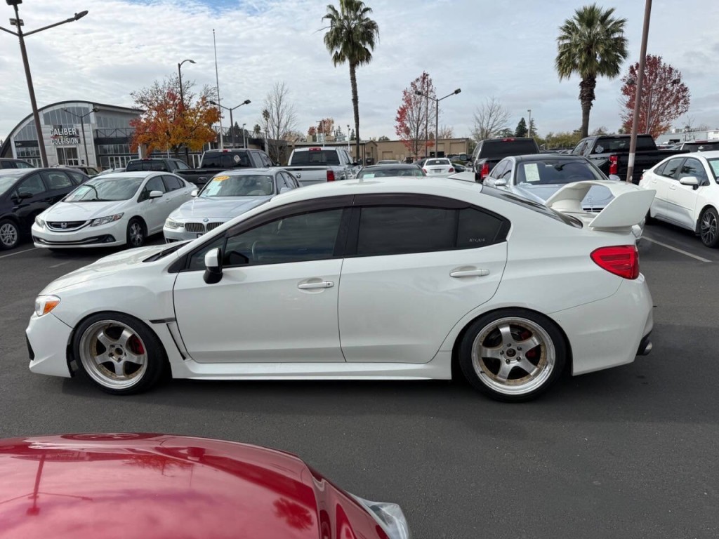 2017 Subaru WRX Image 9