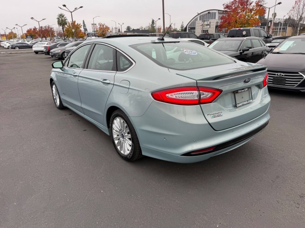 2013 Ford Fusion Image 8