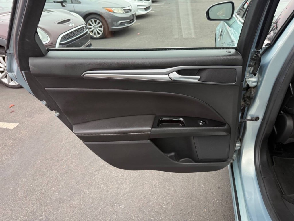 2013 Ford Fusion Image 27