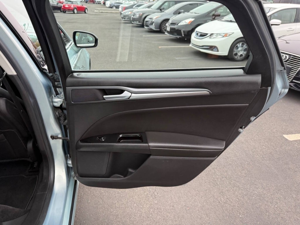 2013 Ford Fusion Image 31