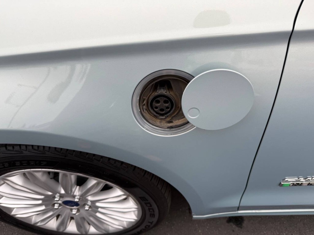 2013 Ford Fusion Image 33