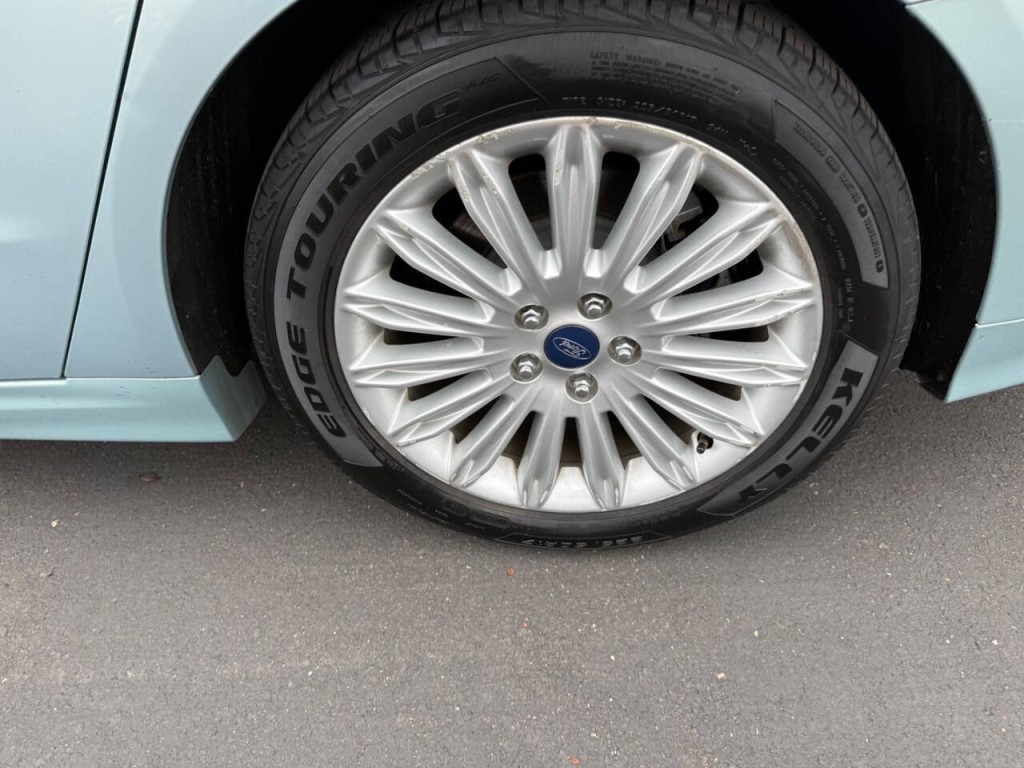 2013 Ford Fusion Image 39