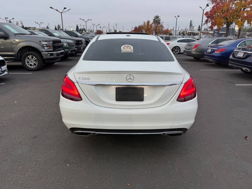 2019 Mercedes-Benz C-Class Image 8