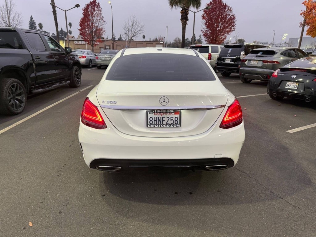 2019 Mercedes-Benz C-Class Image 6