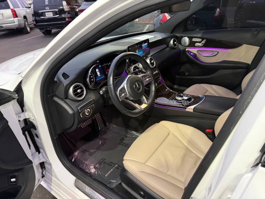 2019 Mercedes-Benz C-Class Image 11