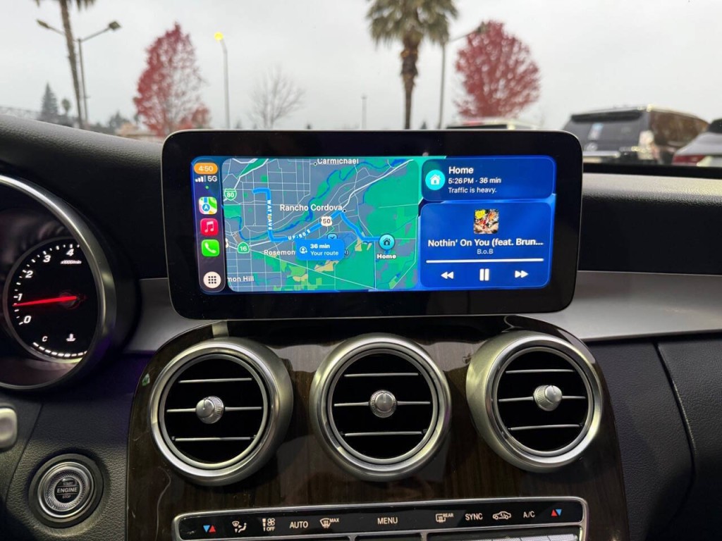 2019 Mercedes-Benz C-Class Image 16