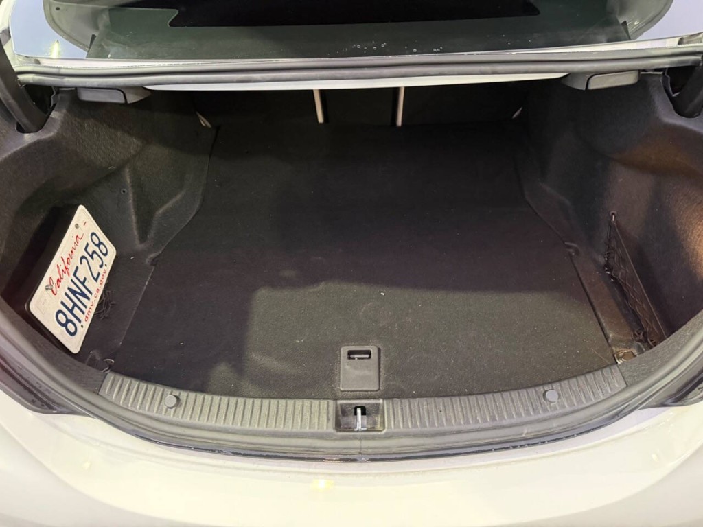 2019 Mercedes-Benz C-Class Image 28