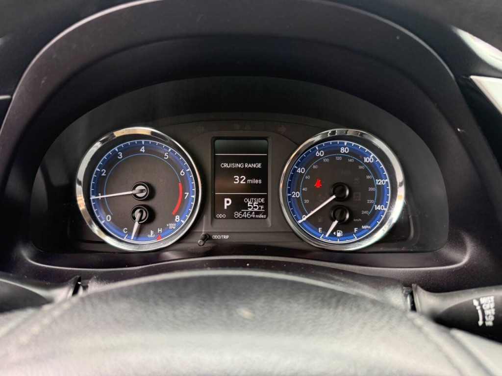 2017 Toyota Corolla Image 18