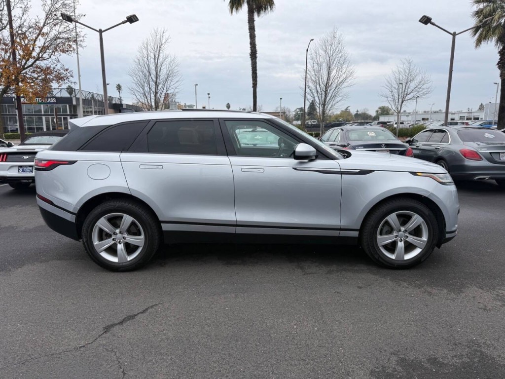 2018 Land Rover Range Rover Image 4