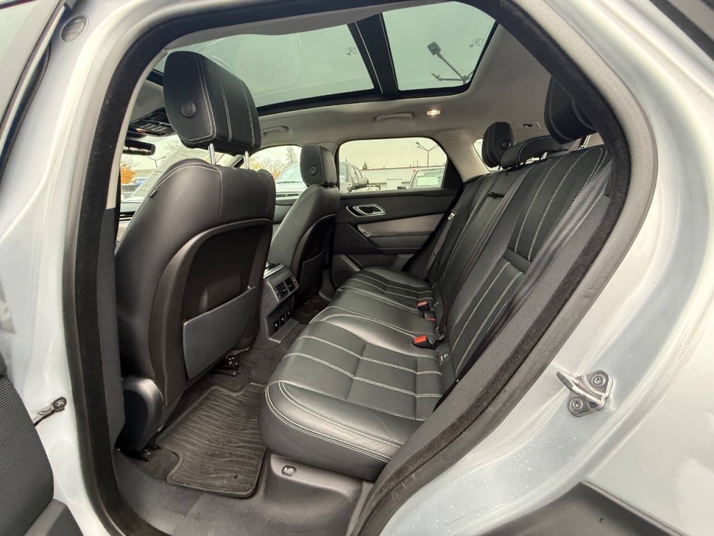 2018 Land Rover Range Rover Image 12