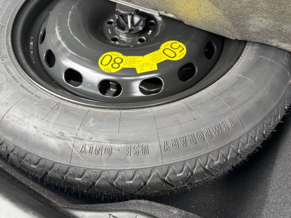 2018 Land Rover Range Rover Image 32