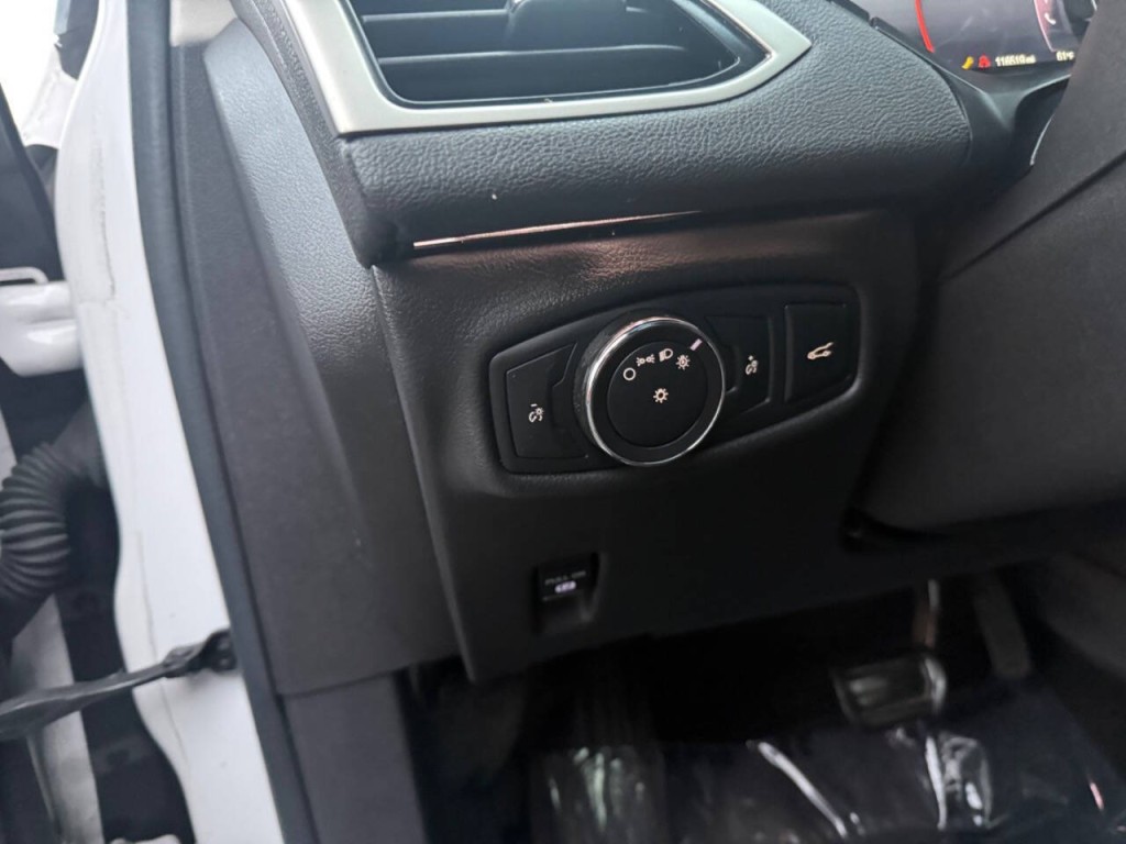 2013 Lincoln MKZ Image 25