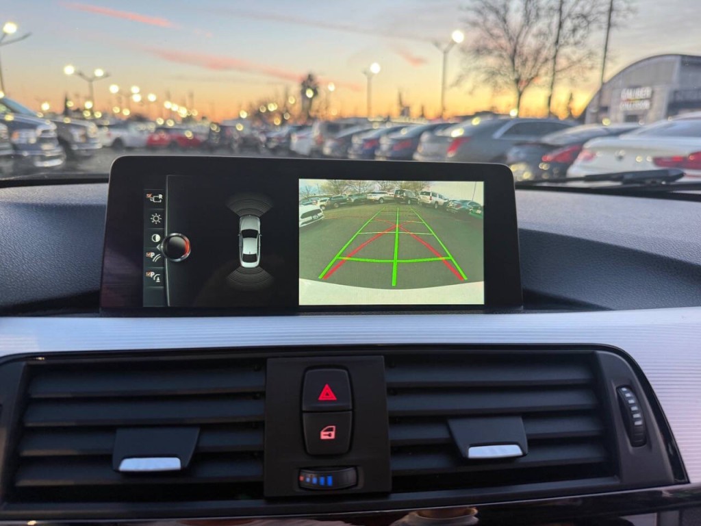 2017 BMW M4 Image 22