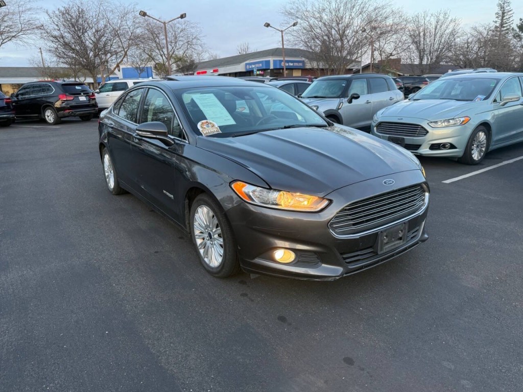 2016 Ford Fusion Image 3