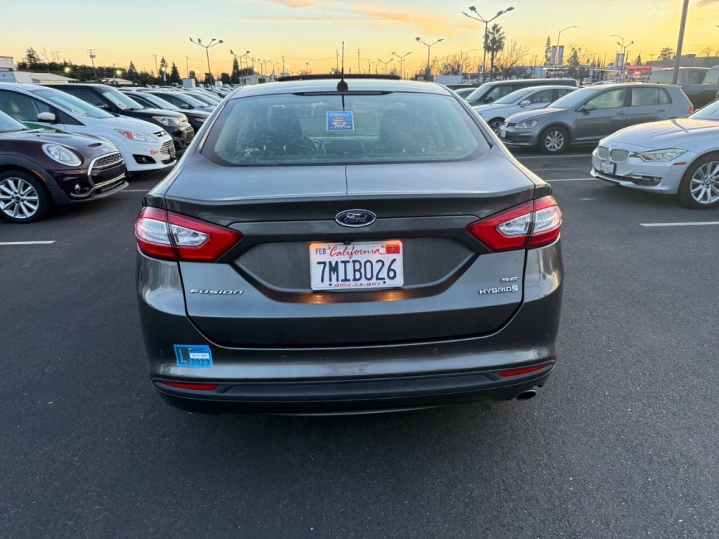 2016 Ford Fusion Image 6