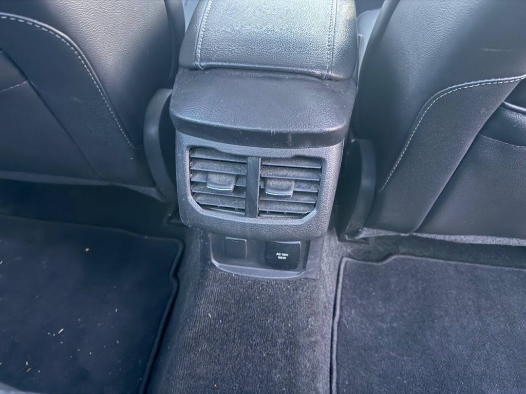 2016 Ford Fusion Image 11