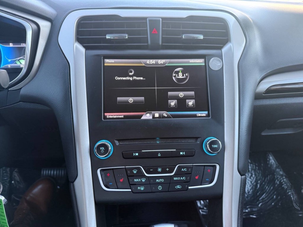 2016 Ford Fusion Image 20