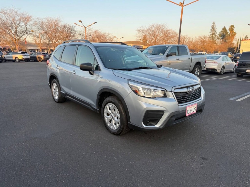 2020 Subaru Forester Image 3