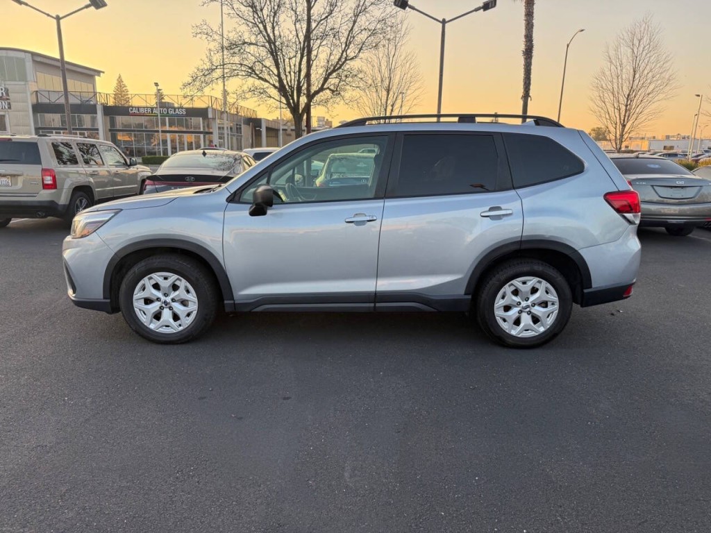 2020 Subaru Forester Image 8