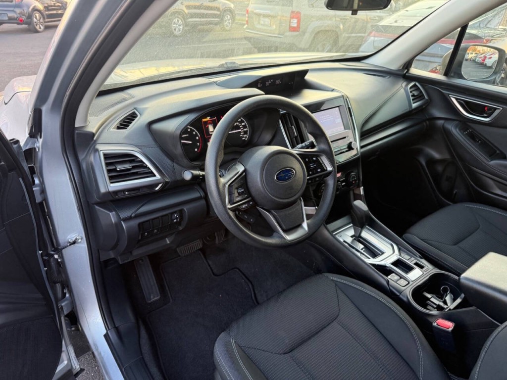 2020 Subaru Forester Image 13