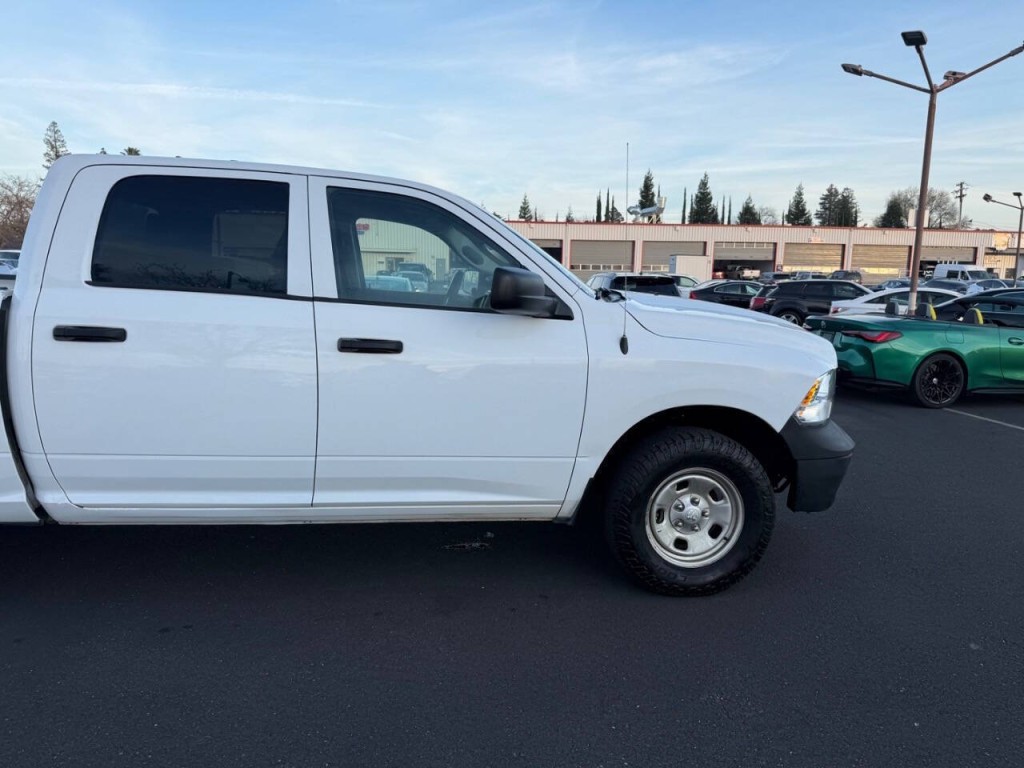 2018 RAM 1500 Image 27