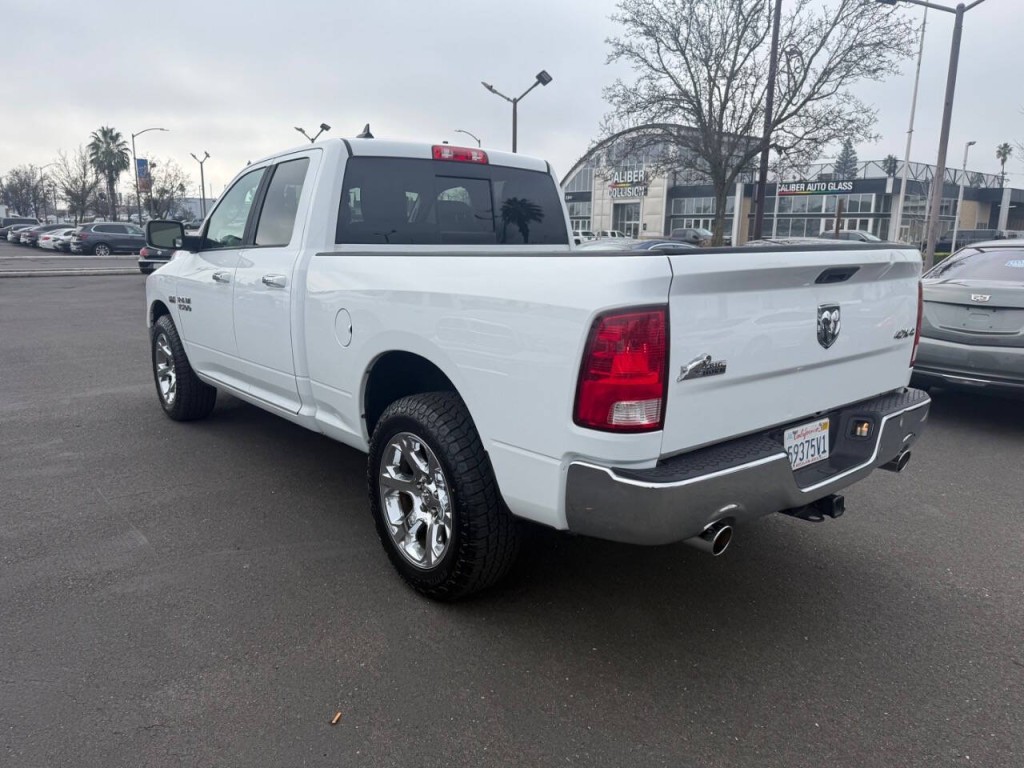 2015 RAM 1500 Image 7